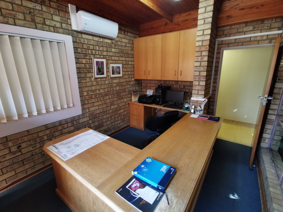 Commercial Property for Sale in Wilkoppies North West